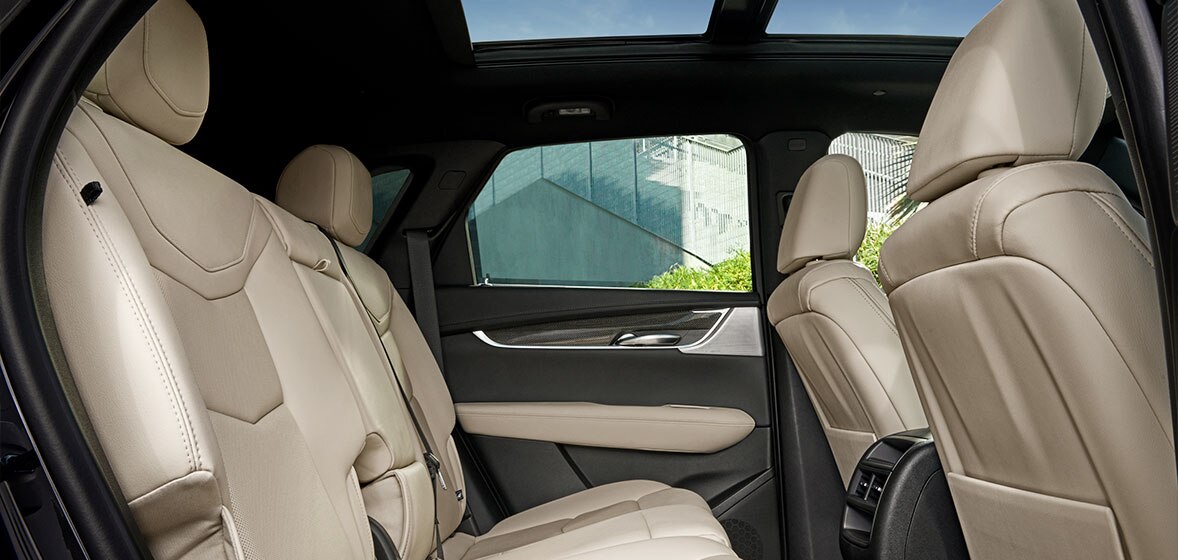 3 zonas de aire acondicionado con ionizador purificador de aire en tu Cadillac XT5 2024, SUV de lujo